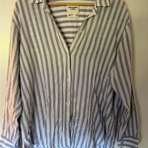 Abercrombie & Fitch Blue and White Striped Shirt